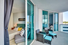 Luxe Resort Condo - 2 Mi to Daytona Beach!